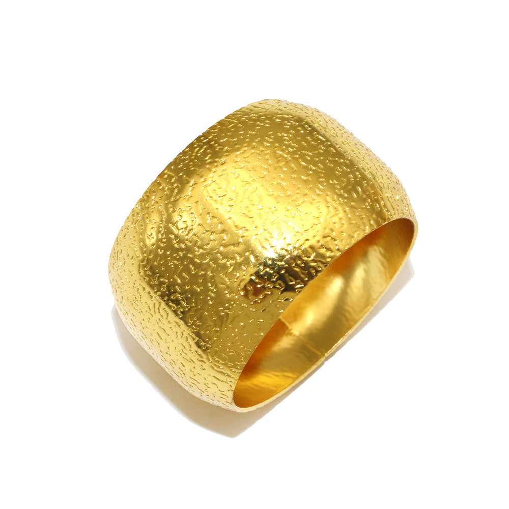 Gold Round Hammered Napkin Rings For Table Decoration